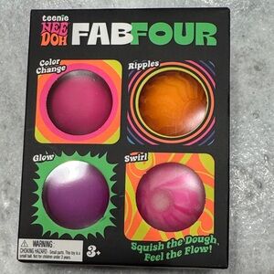 Teenie Fab Four Colorful Dough Set